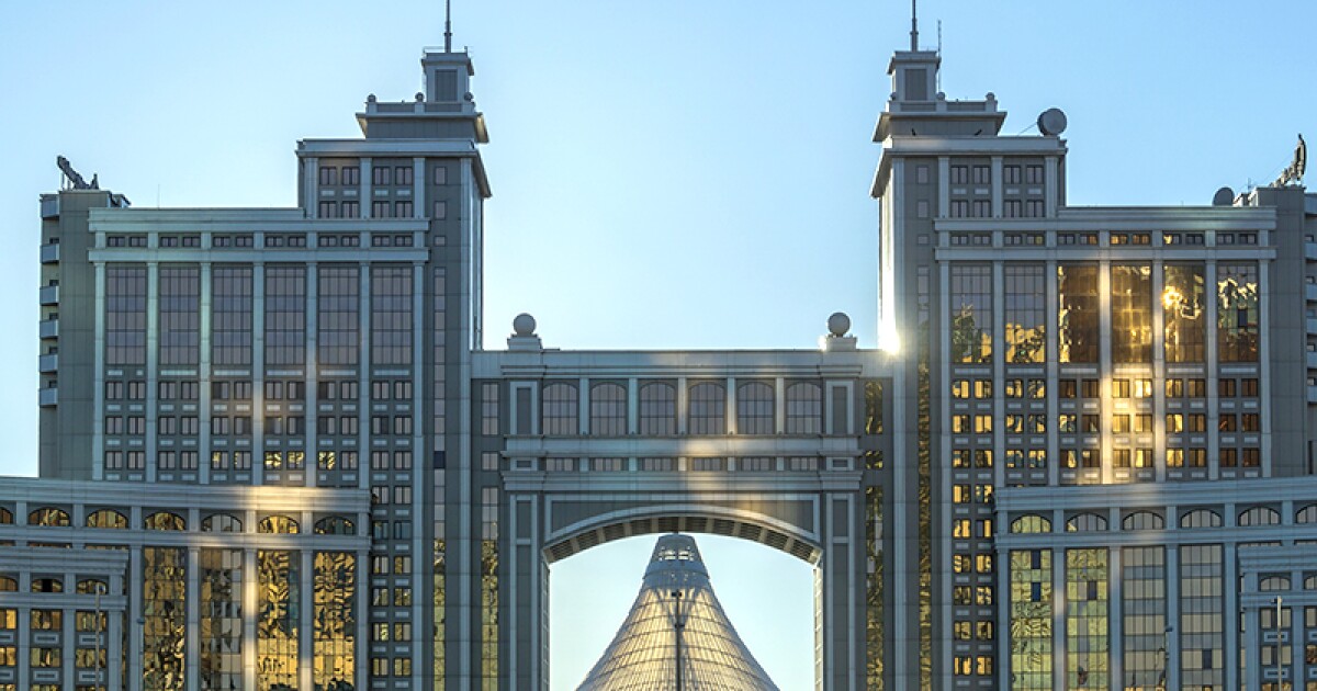 Kazakhstan Faces Tough Choice Over Sanctioned Lukoil’s Assets