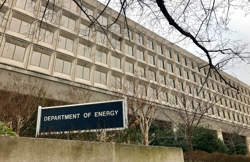 US Strategic Oil Reserve Depletion Drives Energy Cost Surge | Cross-Border Logistics Impact 2025