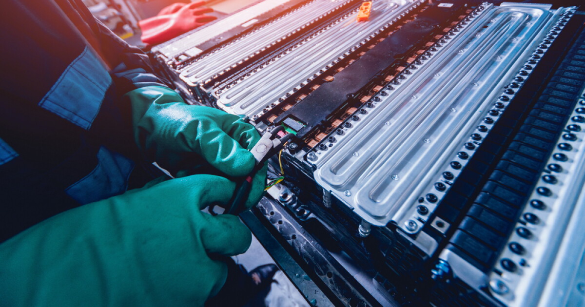 Fss Battery Advanced EV Batteries Move Closer to Viability | Energy Intelligence