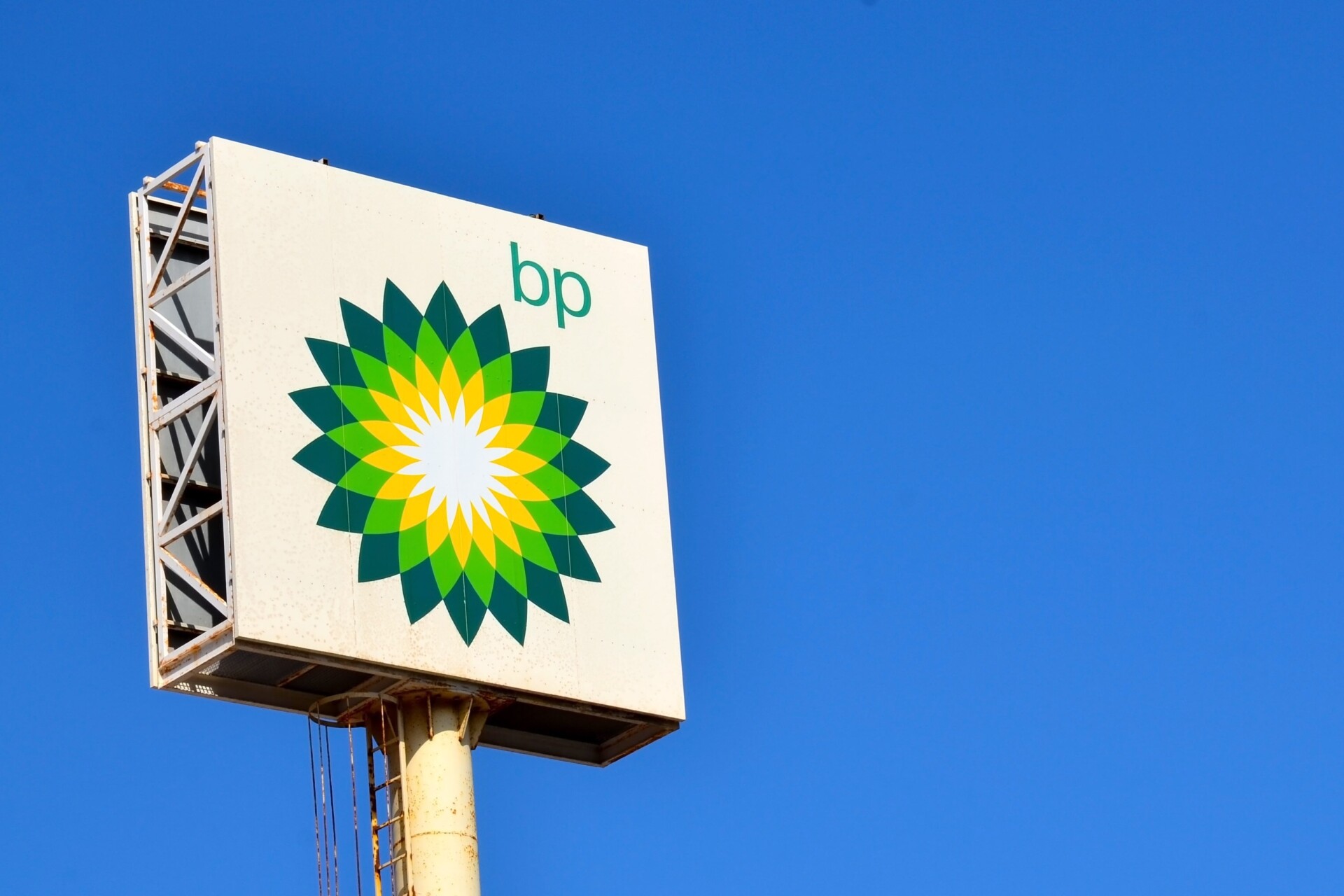 BP Upgrades Oil and Gas Outlook, Pushes Back Peak Demand Date | Energy ...